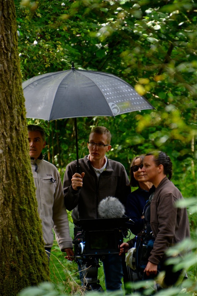 … Et le tournage continue.