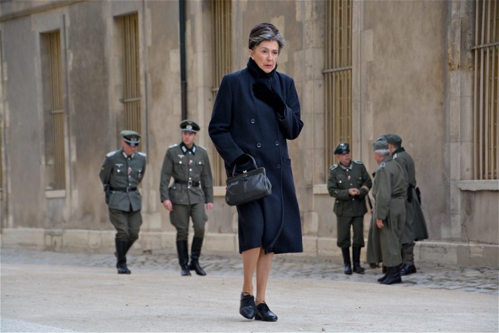 Civils français et militaires allemands.