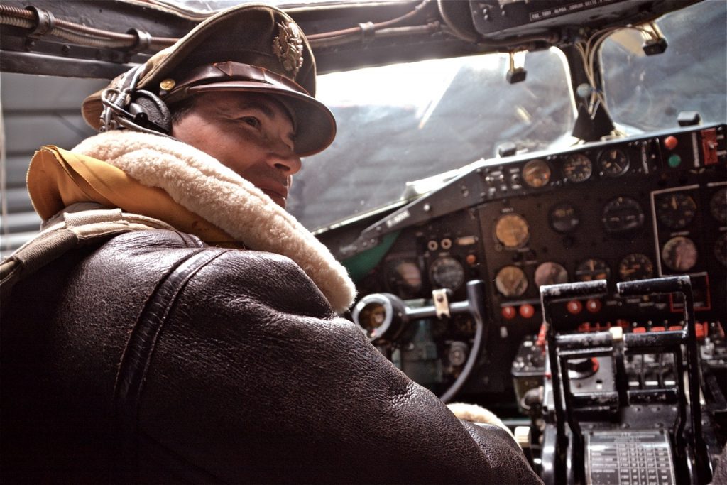 Dans le poste de pilotage.